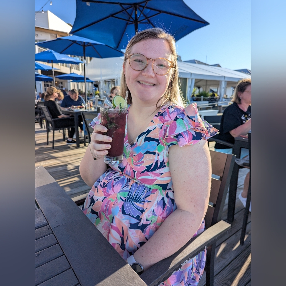 Meet your Posher, Emily